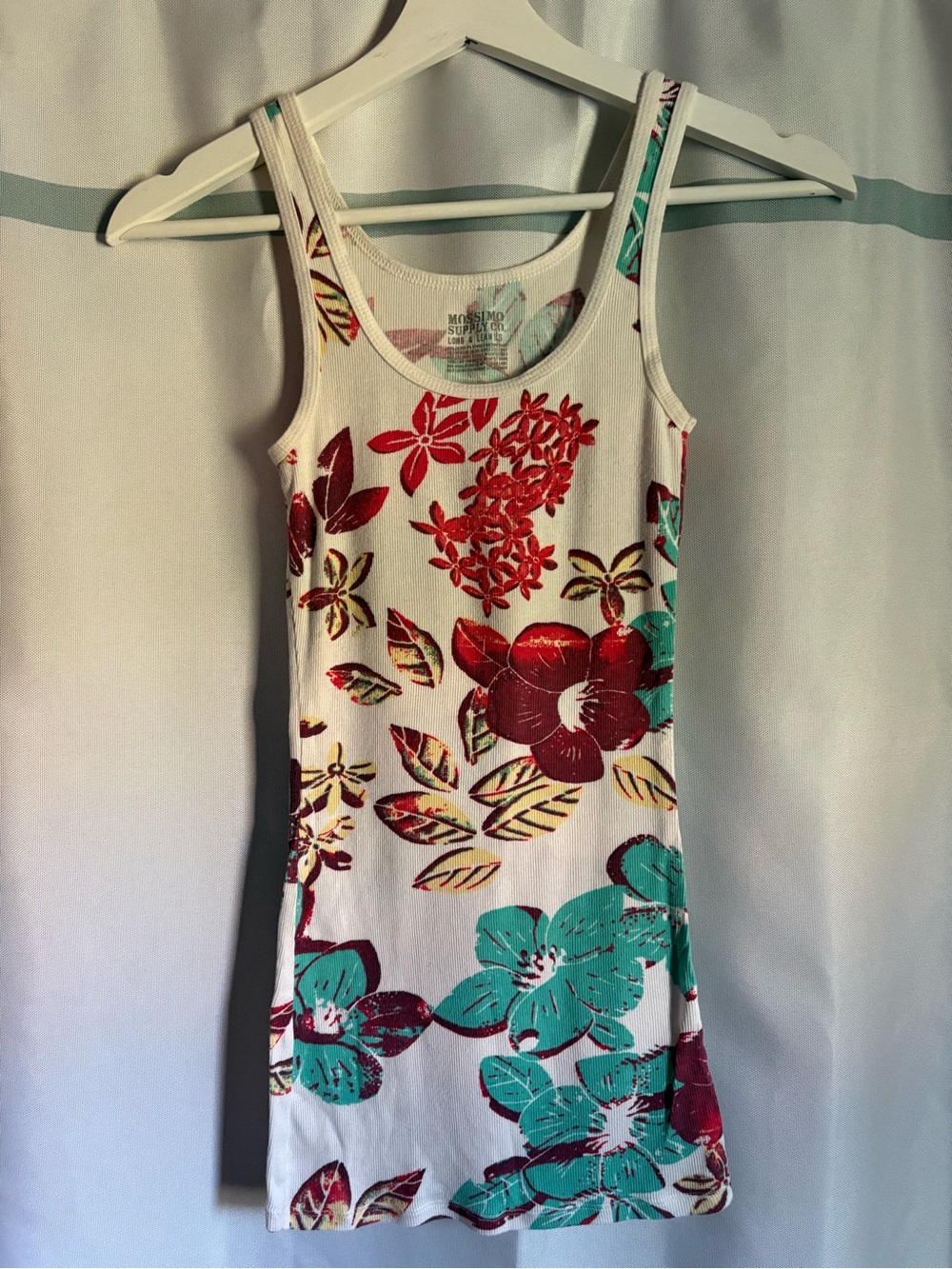 Mossimo Supply Co. White Floral Tank with Red & Teal Flowers